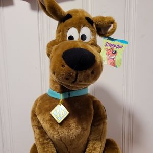 Scooby Doo jumbo large 24" plush from Cartoon Netw